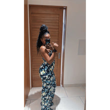 Load image into Gallery viewer, Floral Print Ring Keyhole Flare Jumpsuit
