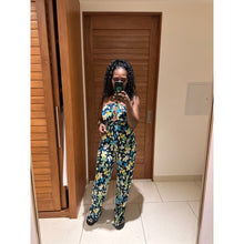 Load image into Gallery viewer, Floral Print Ring Keyhole Flare Jumpsuit
