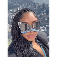 Load image into Gallery viewer, “Feelin’ Iconic” Sunglasses
